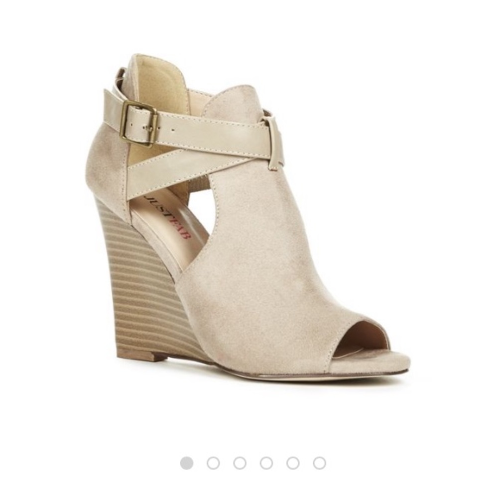 2/$15 JustFab Wedges - River